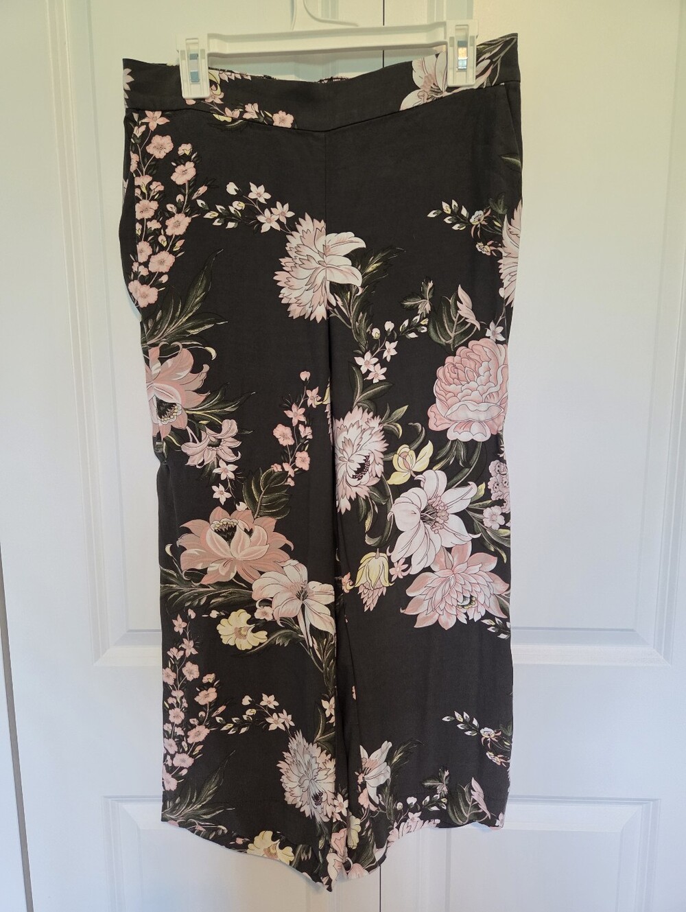LOFT Wide-Leg Pants with Pink Floral Print